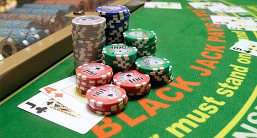 tiền trong Casino